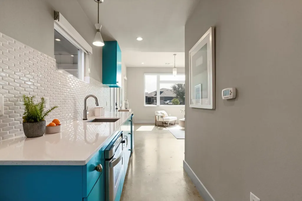 10800 Superview Drive Austin TX 78736