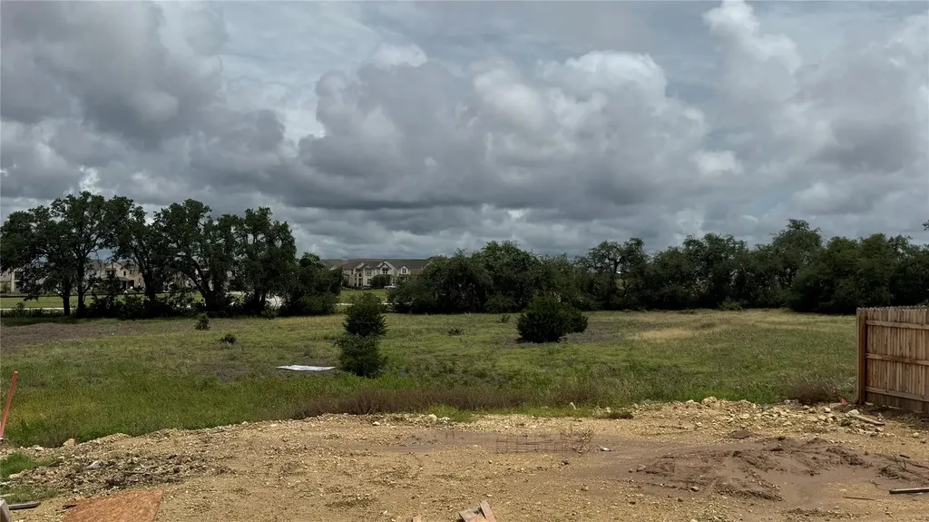 261 Crater Lake Drive Dripping Springs TX 78620