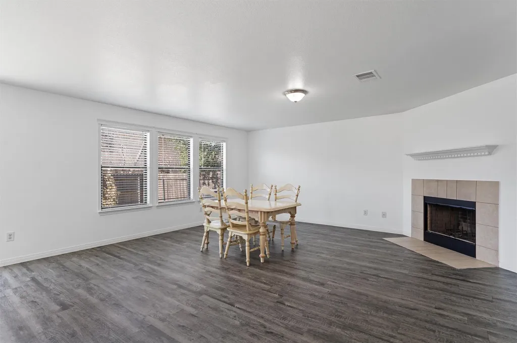 5608 Sunday Silence Drive Del Valle TX 78617