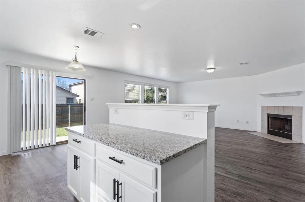 5608 Sunday Silence Drive Del Valle TX 78617