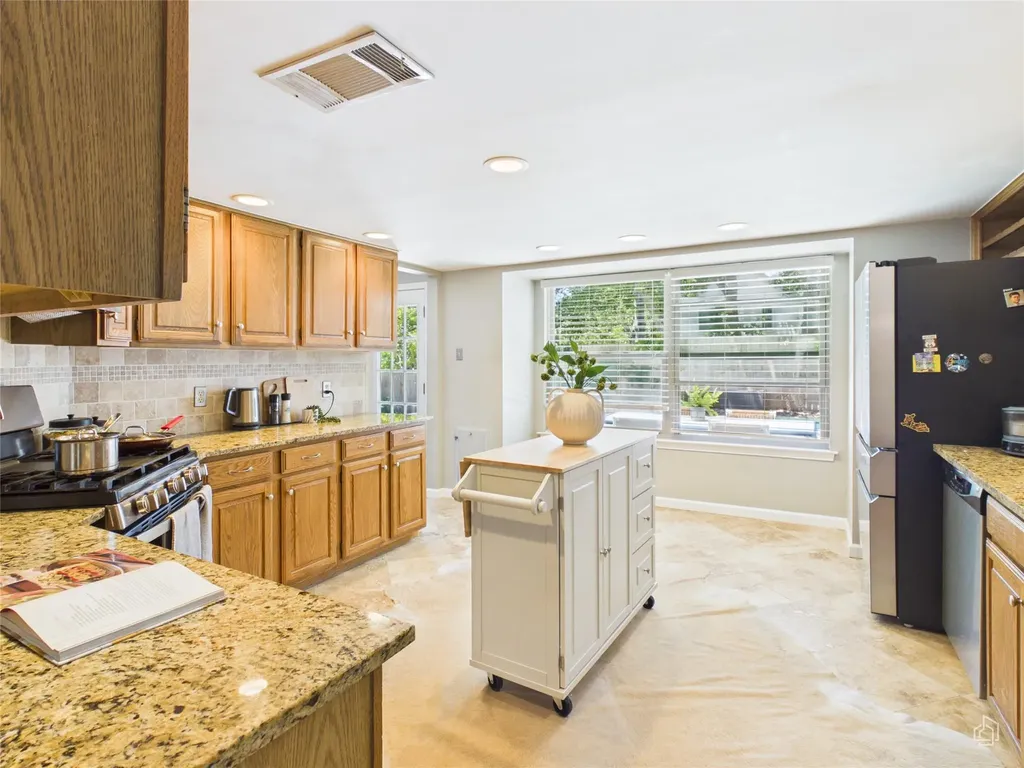 6503 Shiner Street Austin TX 78729