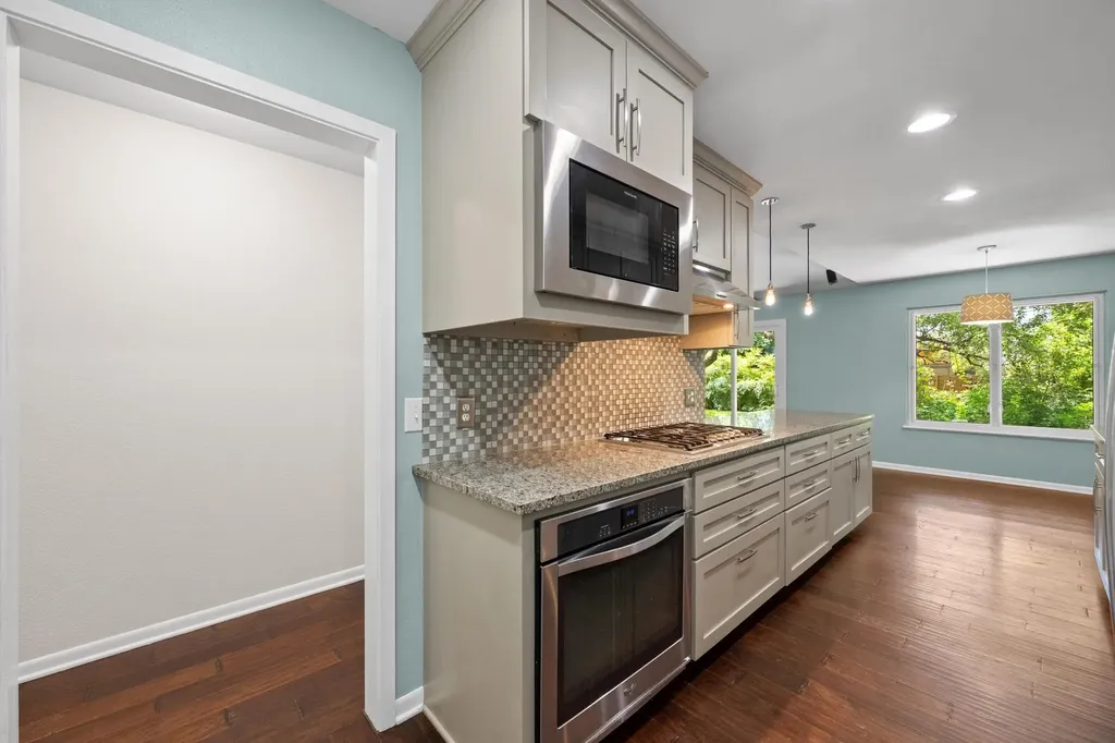 3111 Stanwood Drive Austin TX 78757
