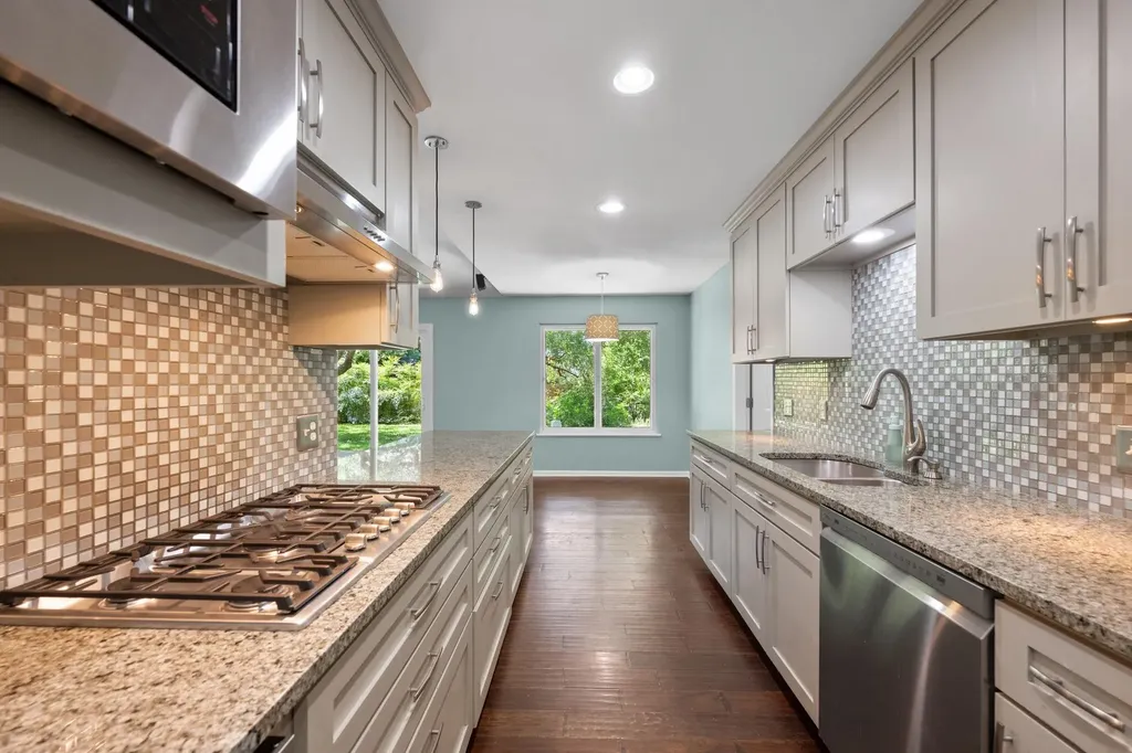 3111 Stanwood Drive Austin TX 78757