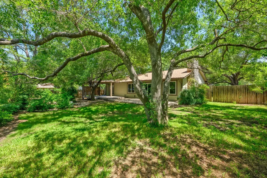 3111 Stanwood Drive Austin TX 78757