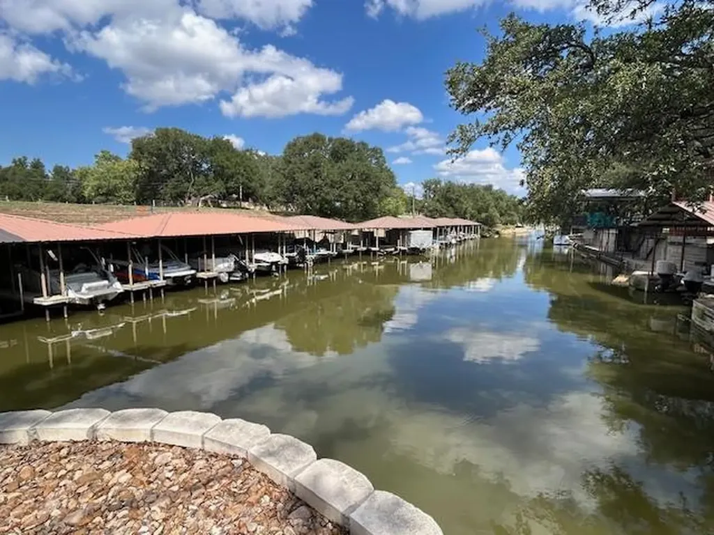 120 Cove Road Llano TX 78639