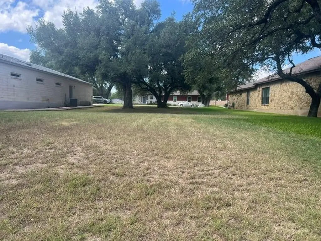 120 Cove Road Llano TX 78639