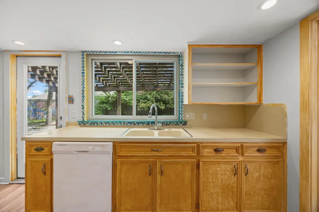 11913 Millwright Parkway Austin TX 78750