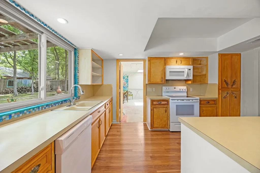11913 Millwright Parkway Austin TX 78750