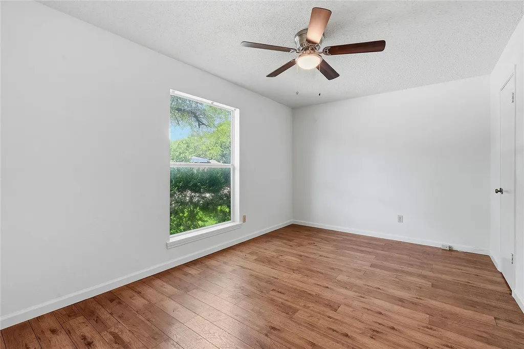 6205 Shadow Bend Austin TX 78745