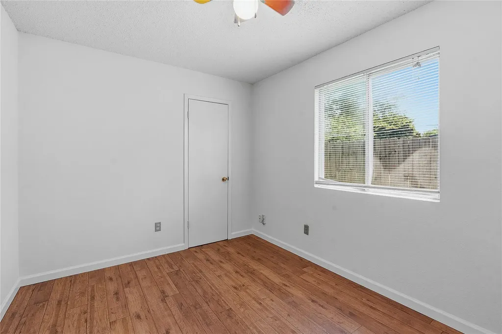 6205 Shadow Bend Austin TX 78745