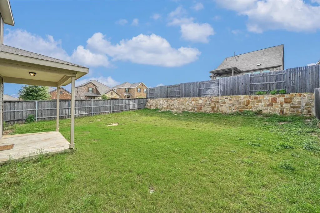 220 Nettletree Drive Buda TX 78610