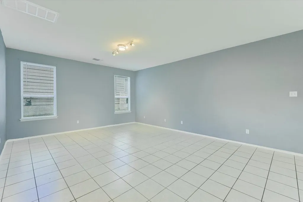 220 Nettletree Drive Buda TX 78610