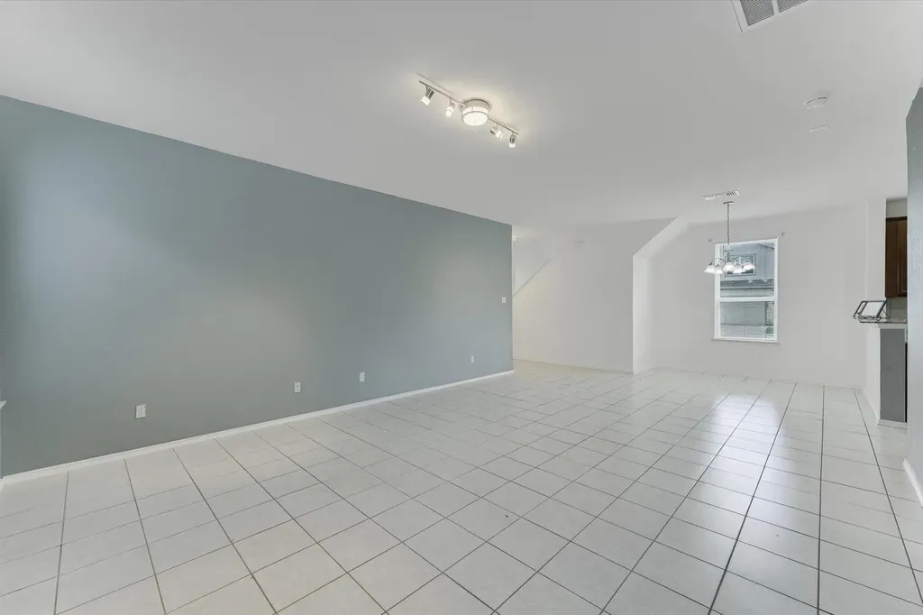220 Nettletree Drive Buda TX 78610
