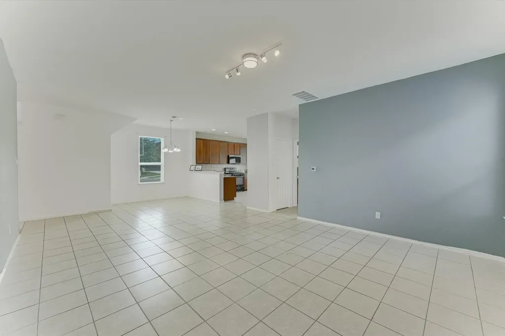 220 Nettletree Drive Buda TX 78610