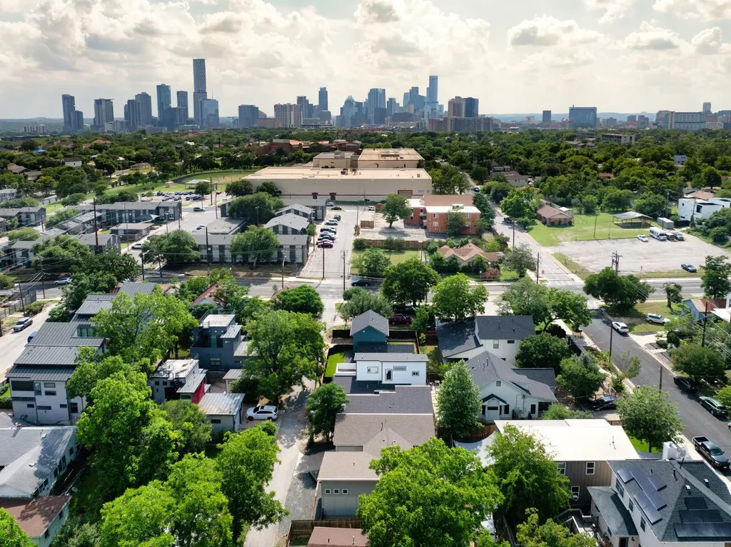 1905 Pennsylvania Avenue Austin TX 78702