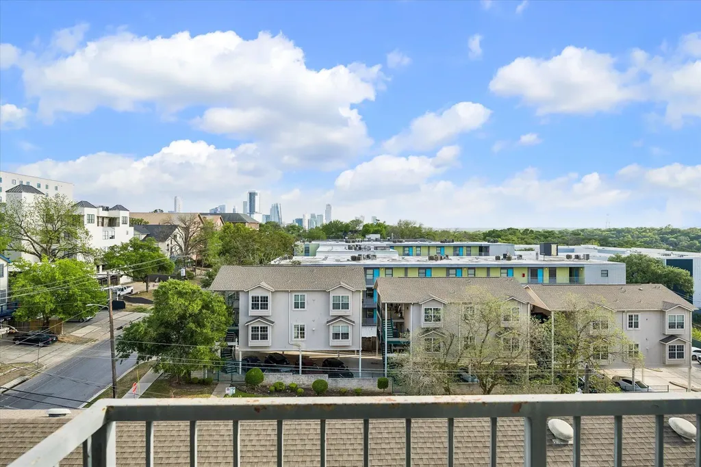 2502 Leon Street Austin TX 78705