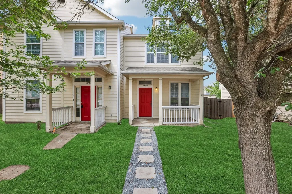 18736 Imperial Eagle Lane Elgin TX 78621