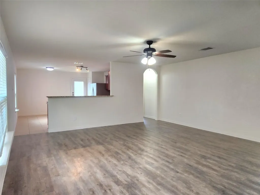1616 Treeta Trail Kyle TX 78640