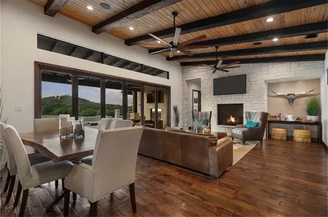 421 Rolling Hills Road Blanco TX 78606