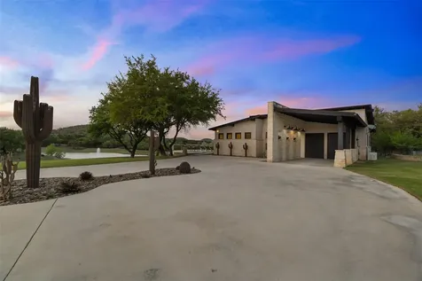 421 Rolling Hills Road Blanco TX 78606