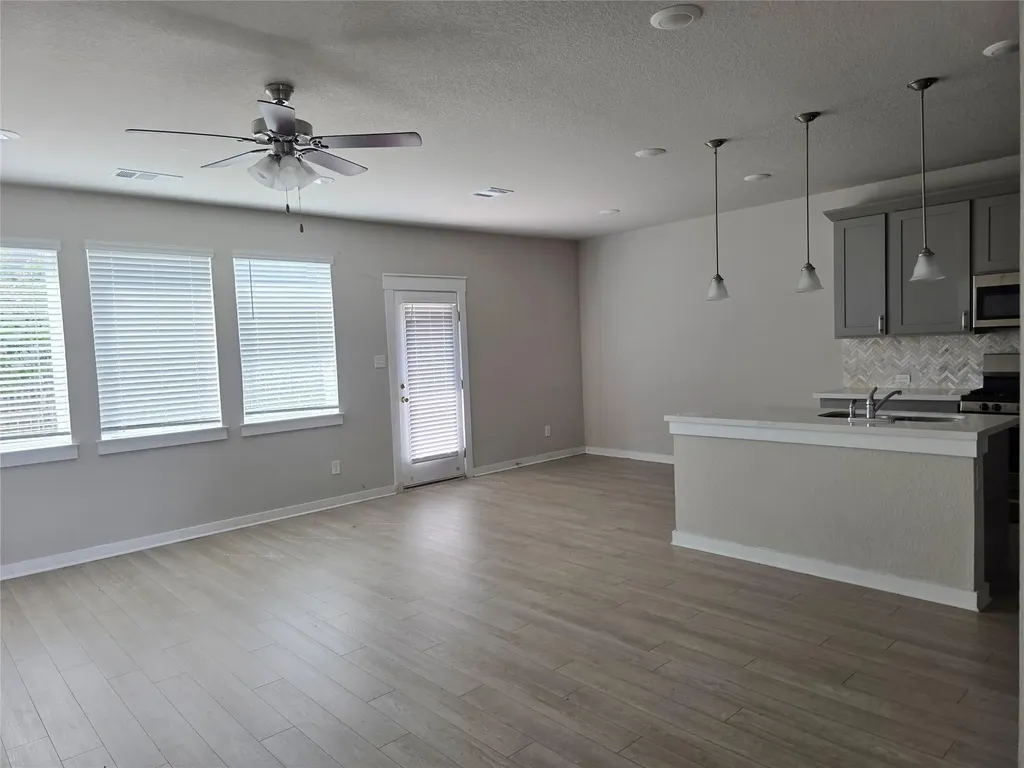 17100 Carmel Cricket Drive Pflugerville TX 78660