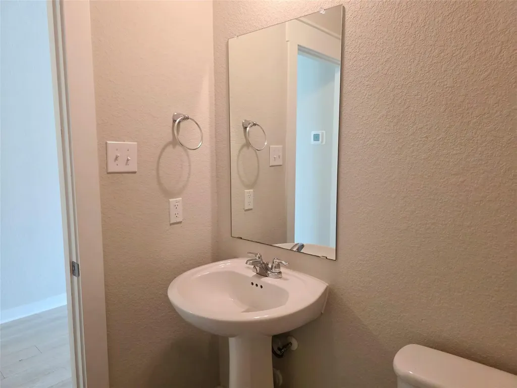 17100 Carmel Cricket Drive Pflugerville TX 78660