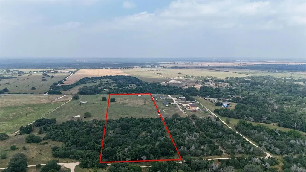 6015 Seawillow Road Lockhart TX 78644