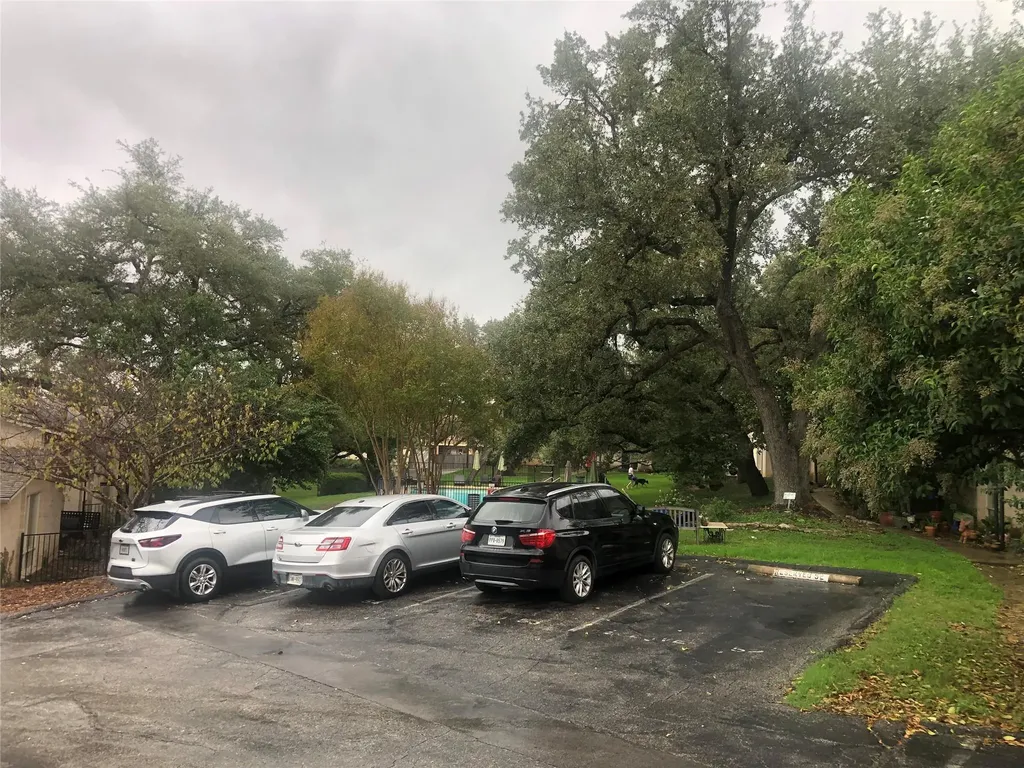 5330 Balcones Drive Austin TX 78731