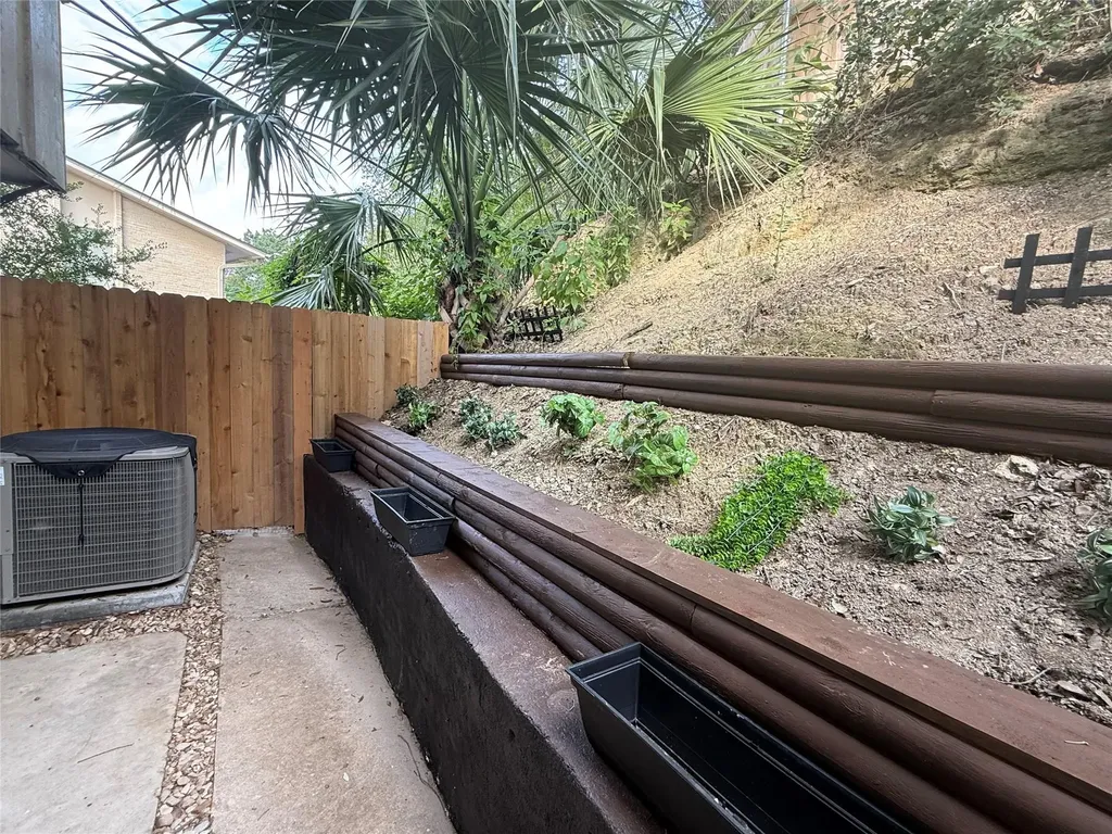 5330 Balcones Drive Austin TX 78731