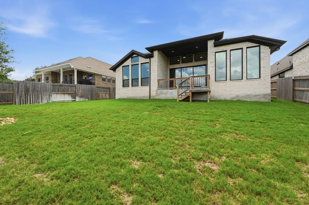 116 Lambs Ear Path San Marcos TX 78666