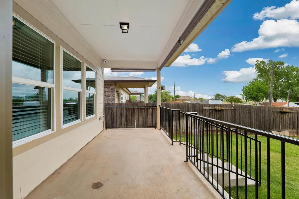 1116 La Conterra Boulevard Georgetown TX 78626