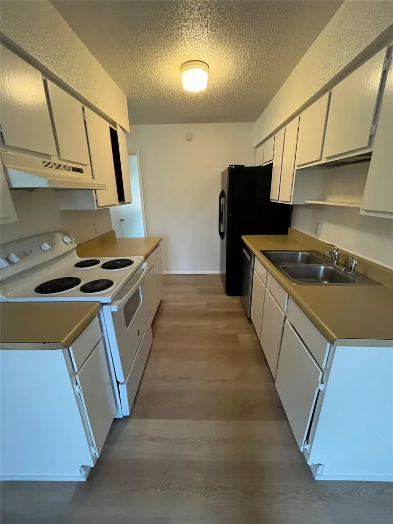 905 Fieldwood Drive Austin TX 78758
