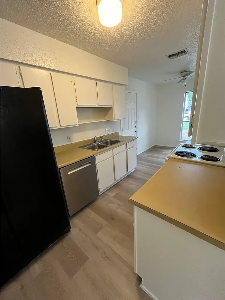 905 Fieldwood Drive Austin TX 78758