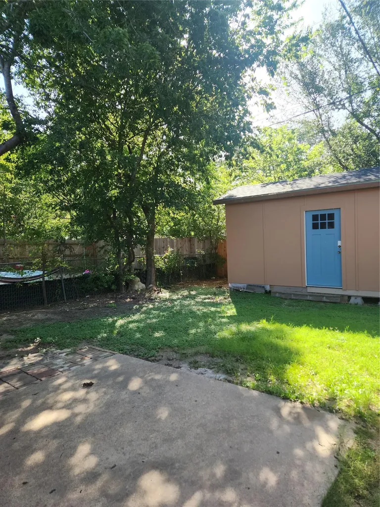 905 Fieldwood Drive Austin TX 78758