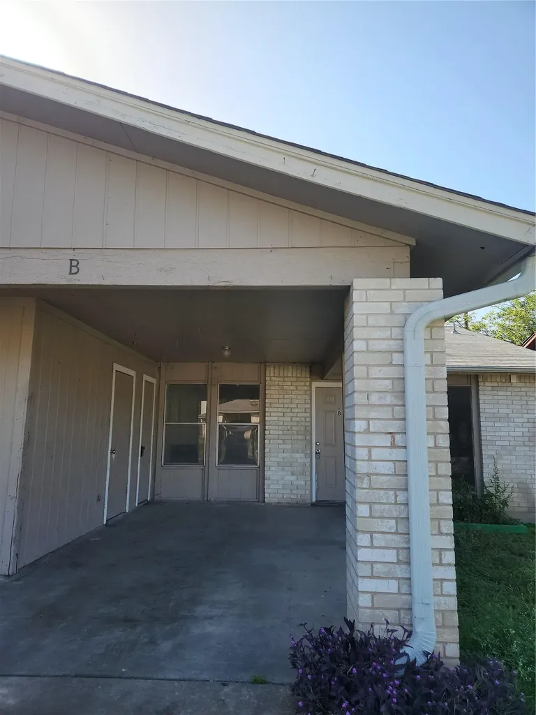 905 Fieldwood Drive Austin TX 78758