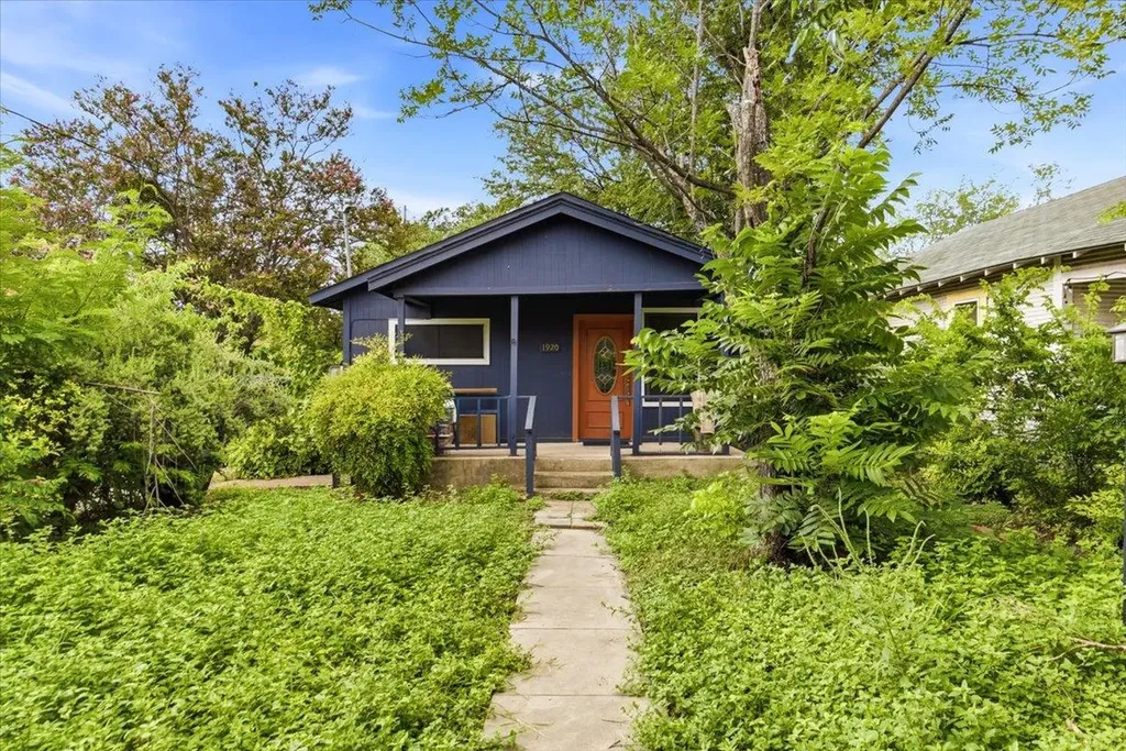 1920 Leal Street San Antonio TX 78207