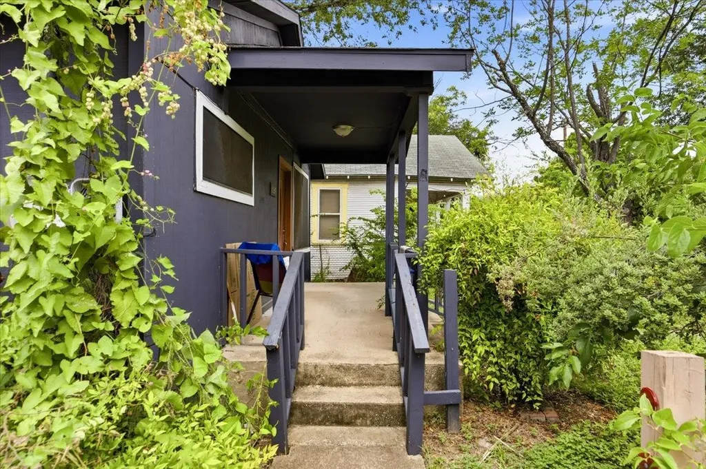 1920 Leal Street San Antonio TX 78207