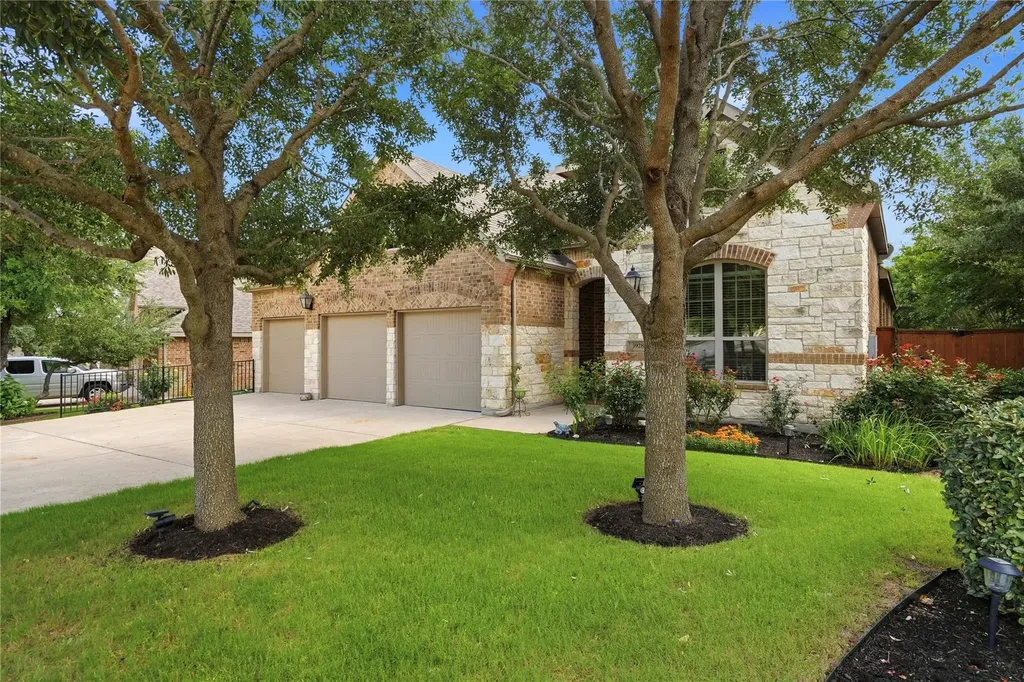 3928 Cole Valley Lane Round Rock TX 78681