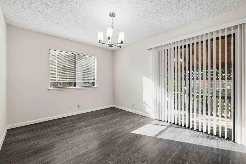 1105 Ash Cove Austin TX 78753