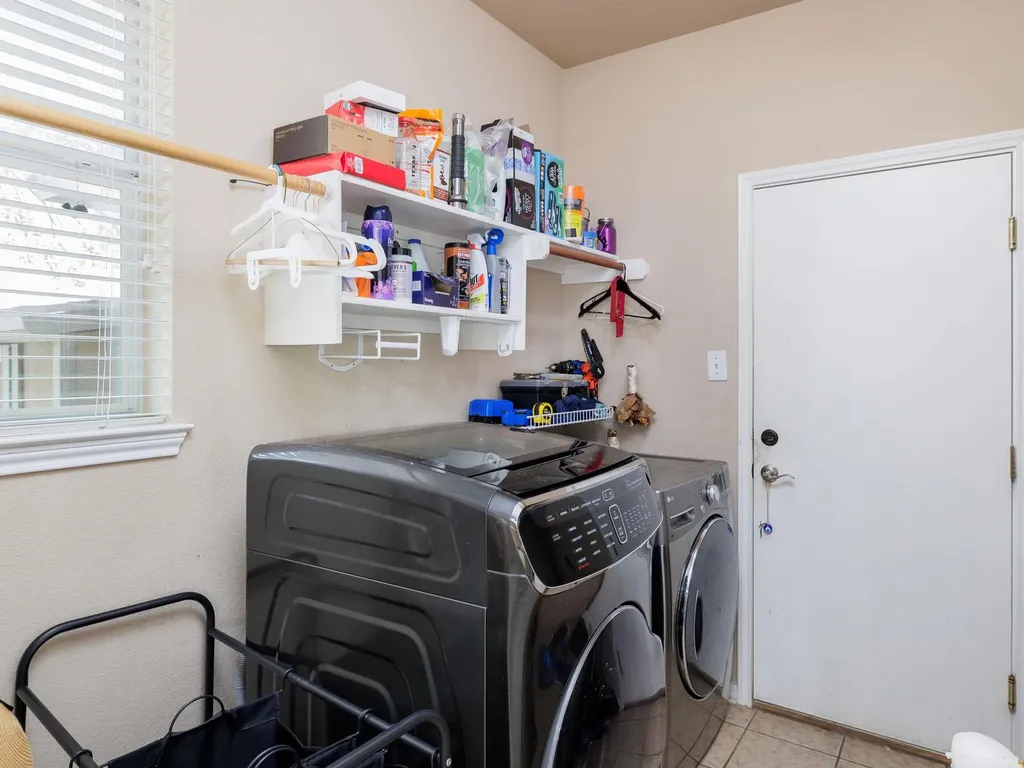 2407 Silver Spur Lane Leander TX 78641