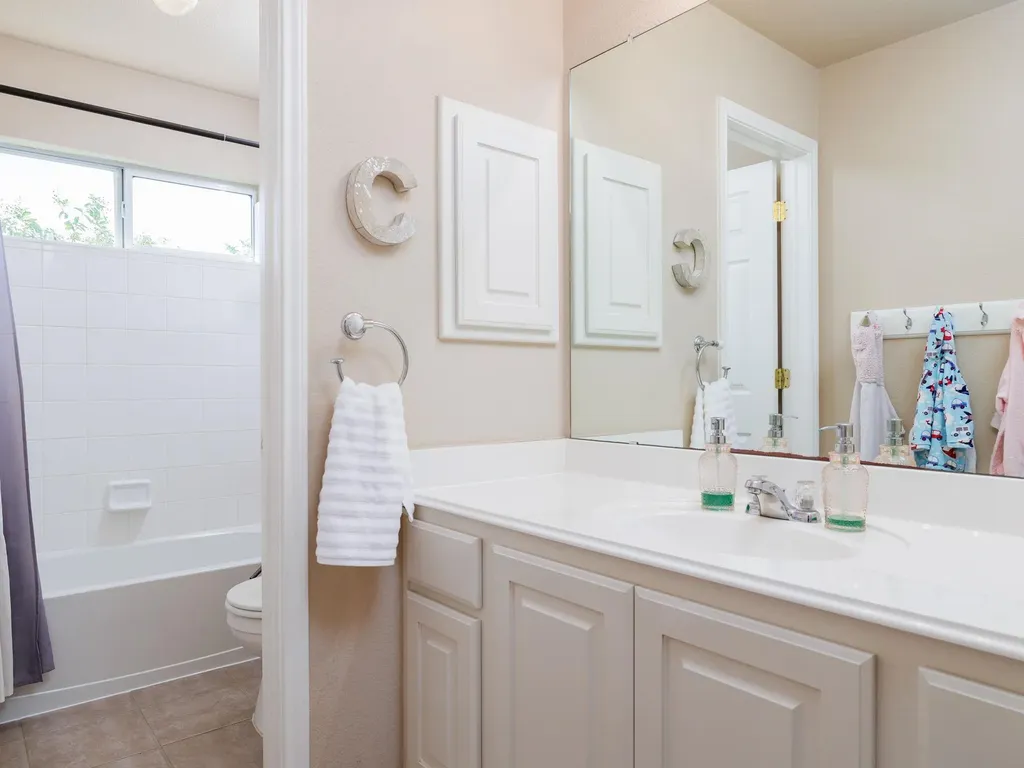 2407 Silver Spur Lane Leander TX 78641