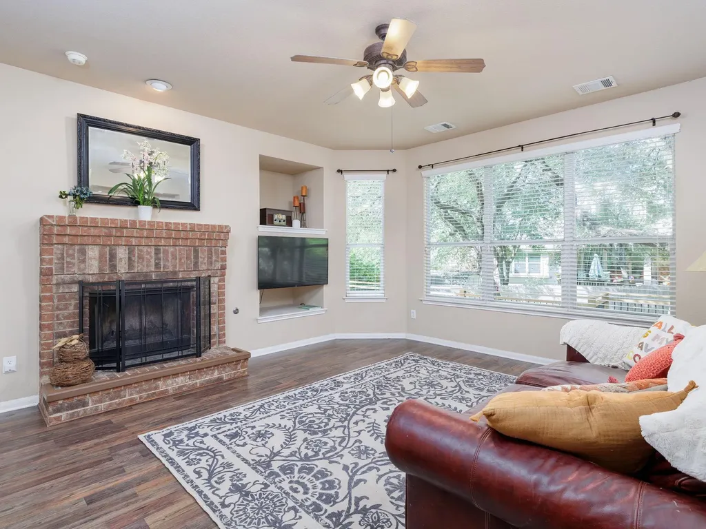 2407 Silver Spur Lane Leander TX 78641