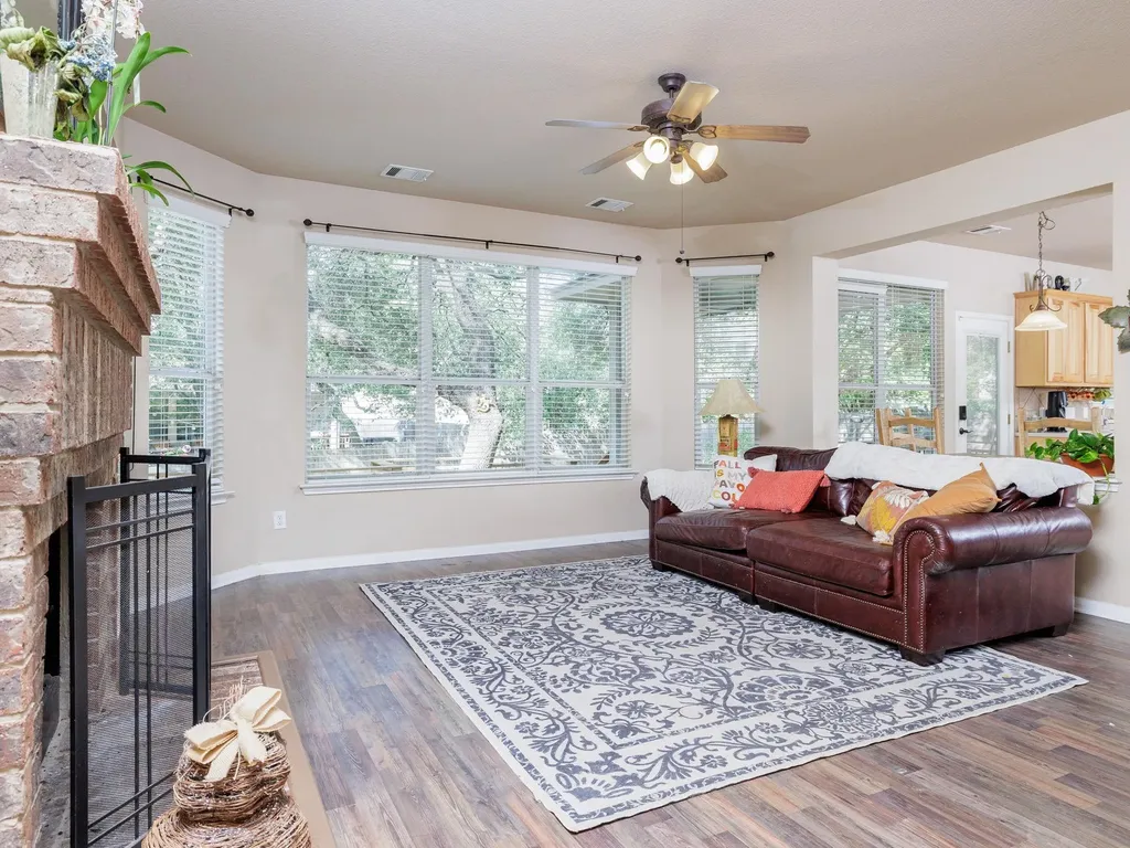 2407 Silver Spur Lane Leander TX 78641