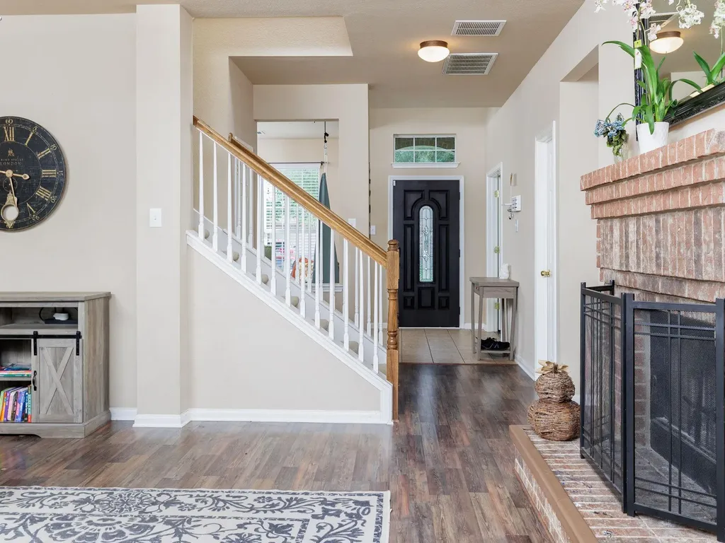 2407 Silver Spur Lane Leander TX 78641