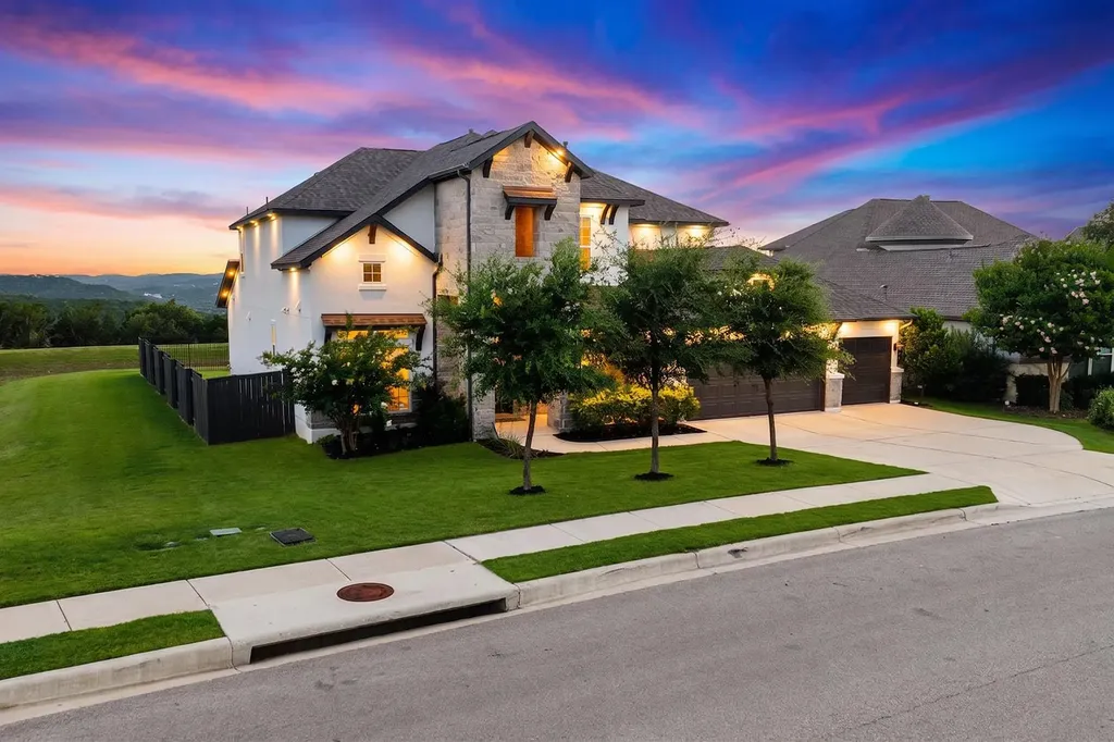 2717 Painted Sky Bend Leander TX 78641