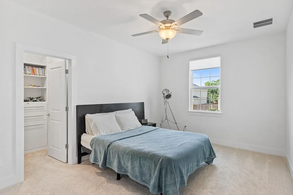 2717 Painted Sky Bend Leander TX 78641