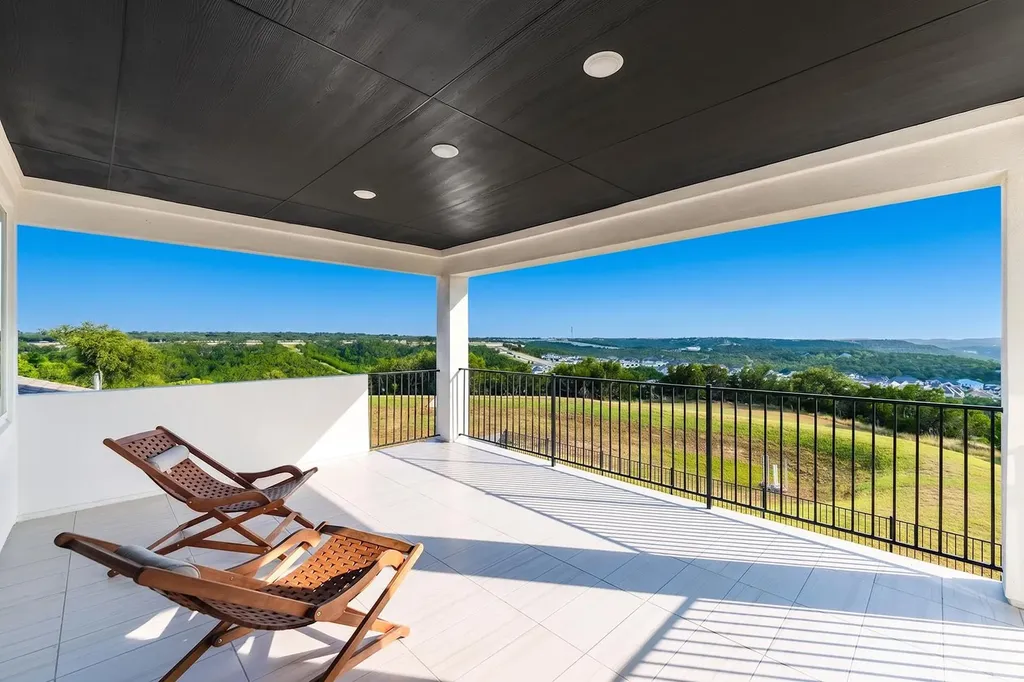 2717 Painted Sky Bend Leander TX 78641