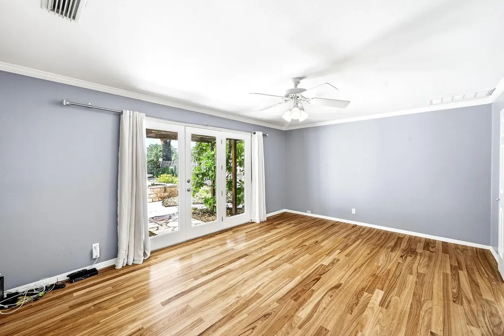 8608 Crest Ridge Circle Austin TX 78750