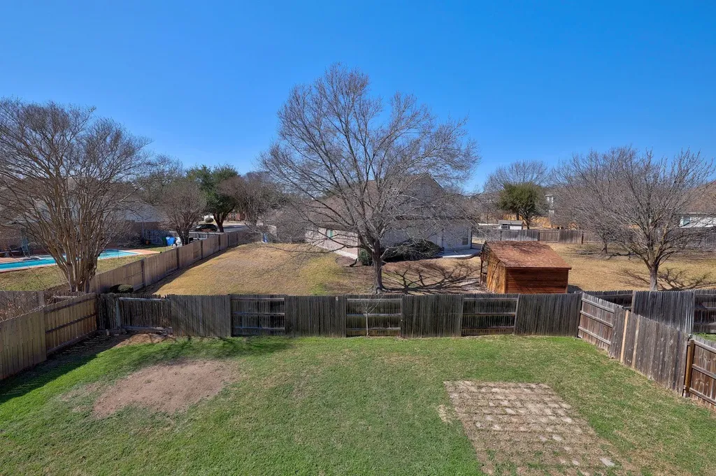 2307 Hayfield Square Pflugerville TX 78660