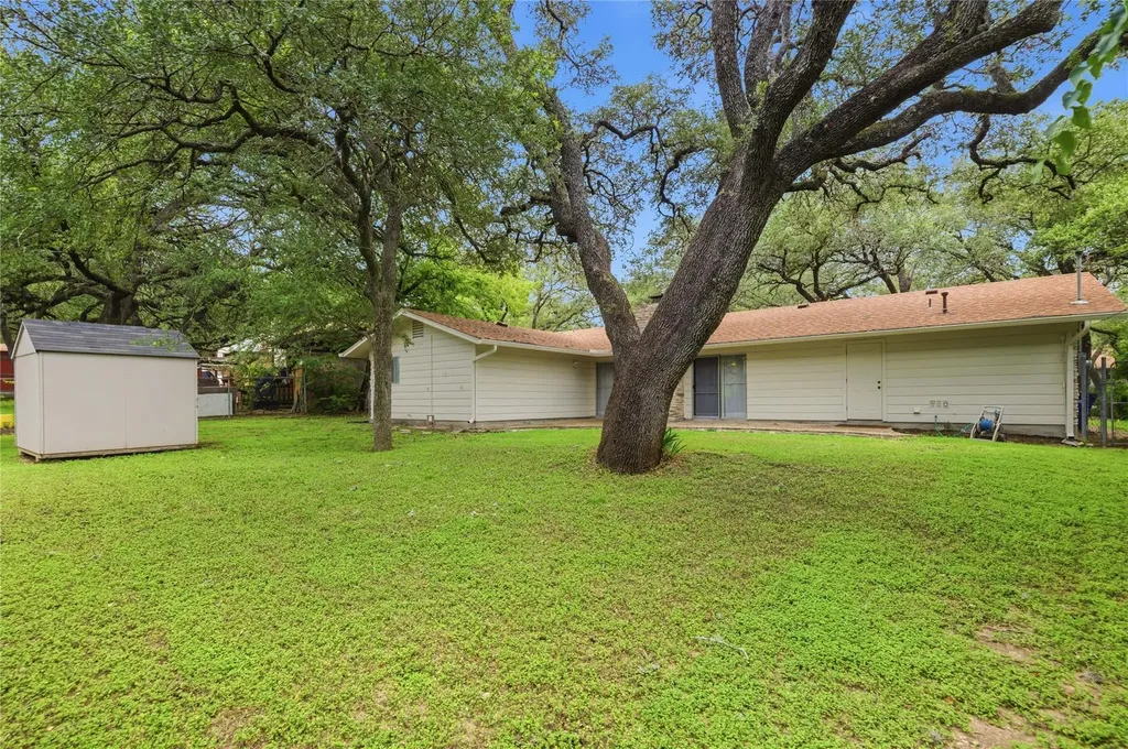 8401 Shenandoah Drive Austin TX 78753